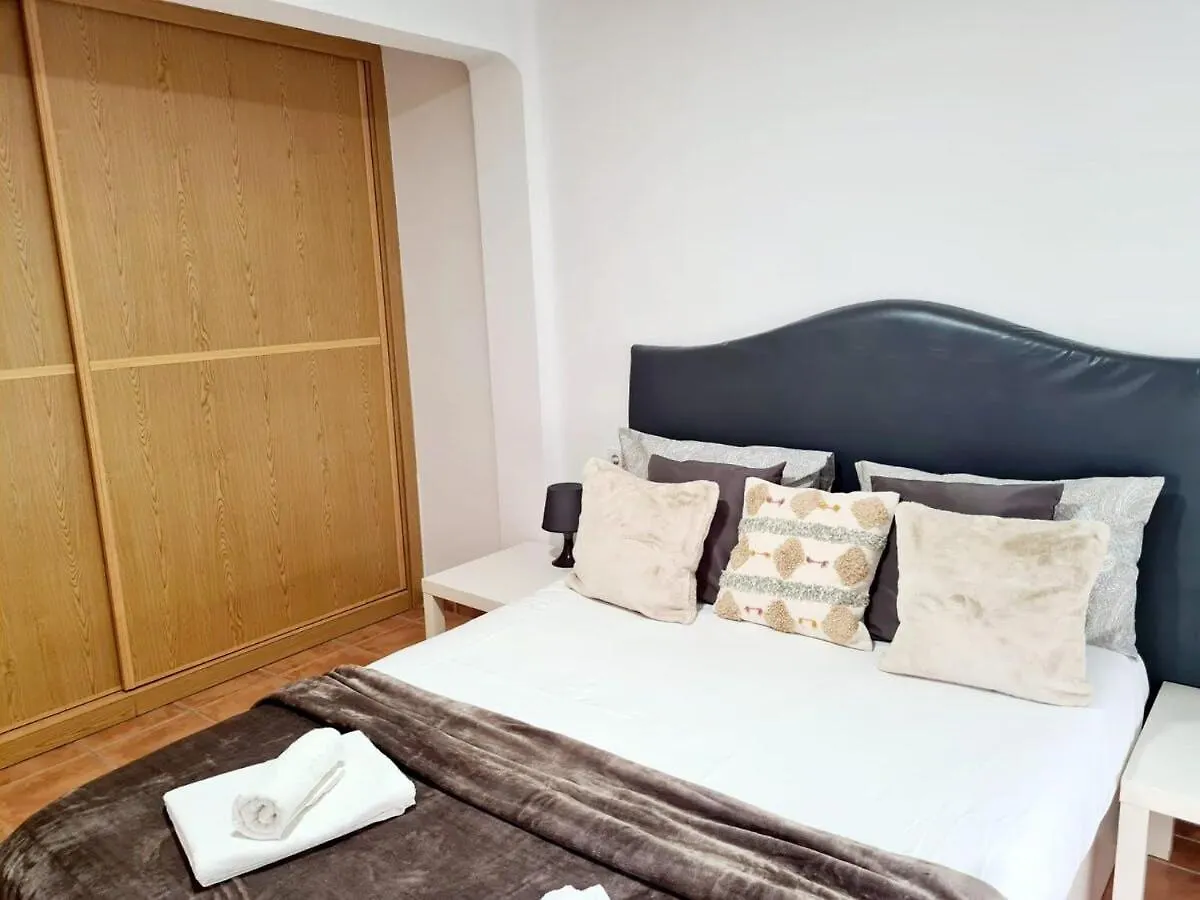 Bonito Apartamento Con Terraza - Pedregalejo Playa Málaga Daire